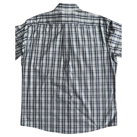 Eddie‎ Bauer Men's Button Down Shirt Size XL Blue Plaid Classic Fit Wrinkle Free - Picture 9 of 11